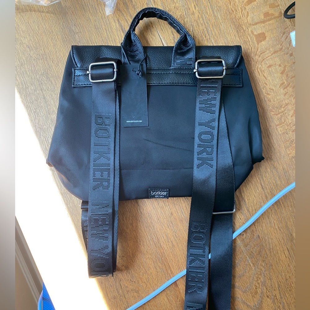 Botkier backpack purse - Picture 3 of 5
